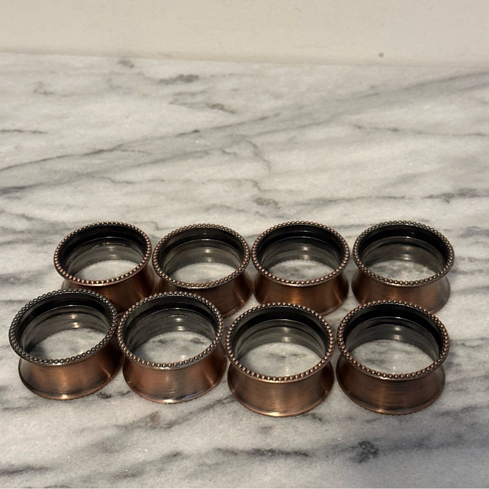 Elegant Copper Napkin Rings Set - Picture 9 of 13